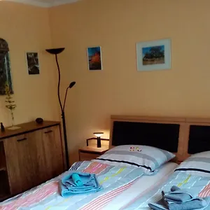  Privatunterkunft Haus Vogelparadies